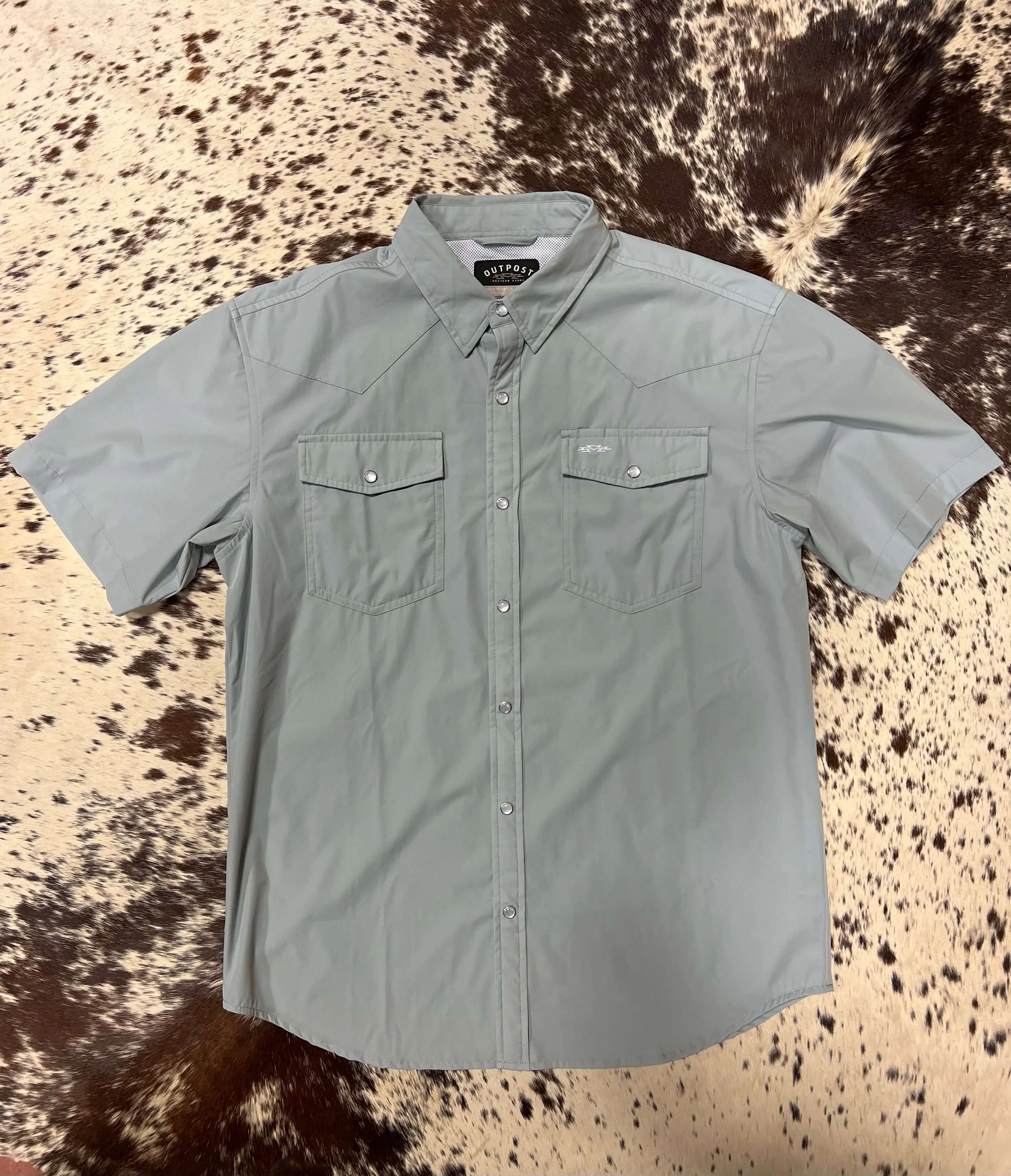 Outpost Performance Light Blue Pearl Snap SS Shirt