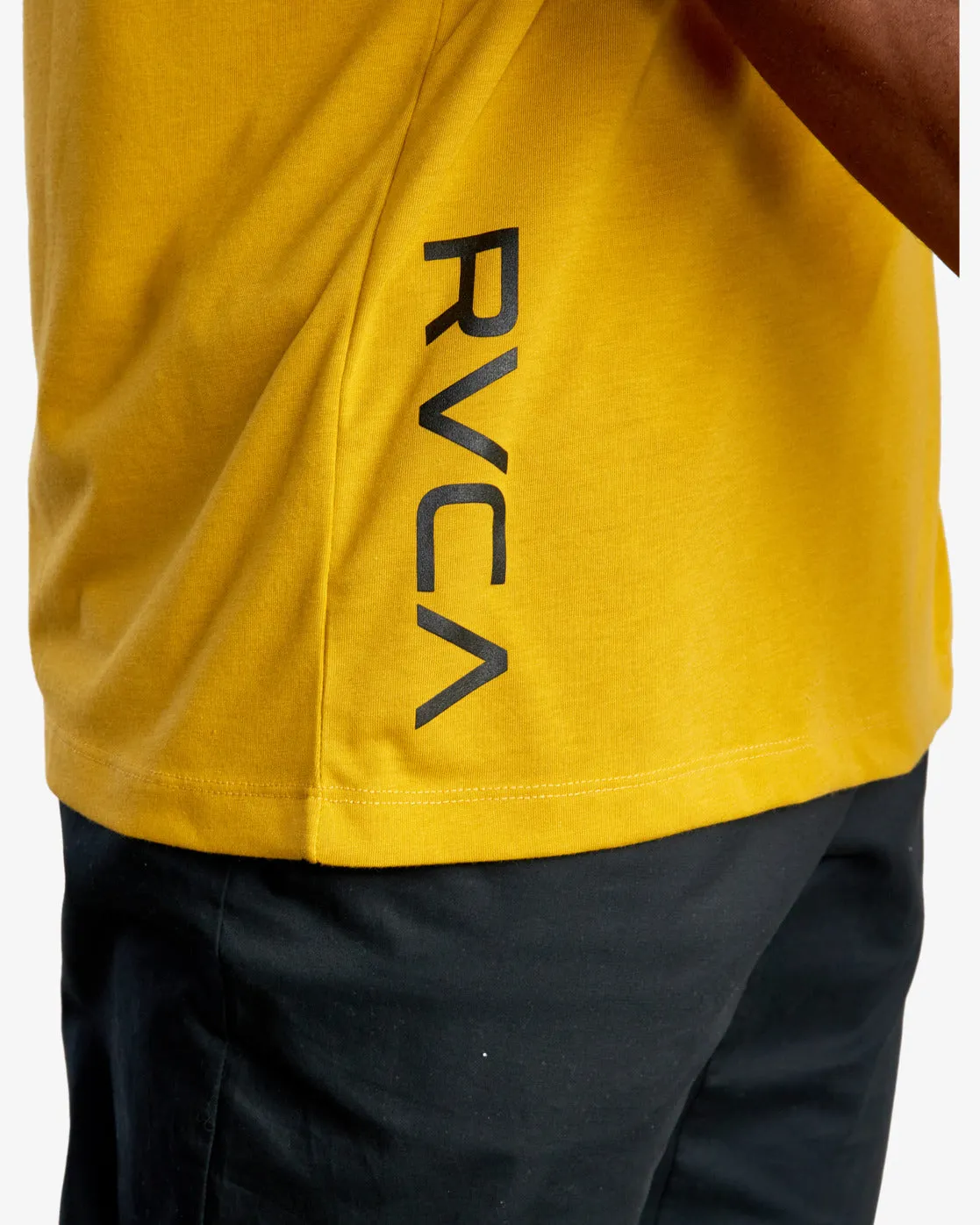 RVCA 2X Workout Shirt - Goldsmith