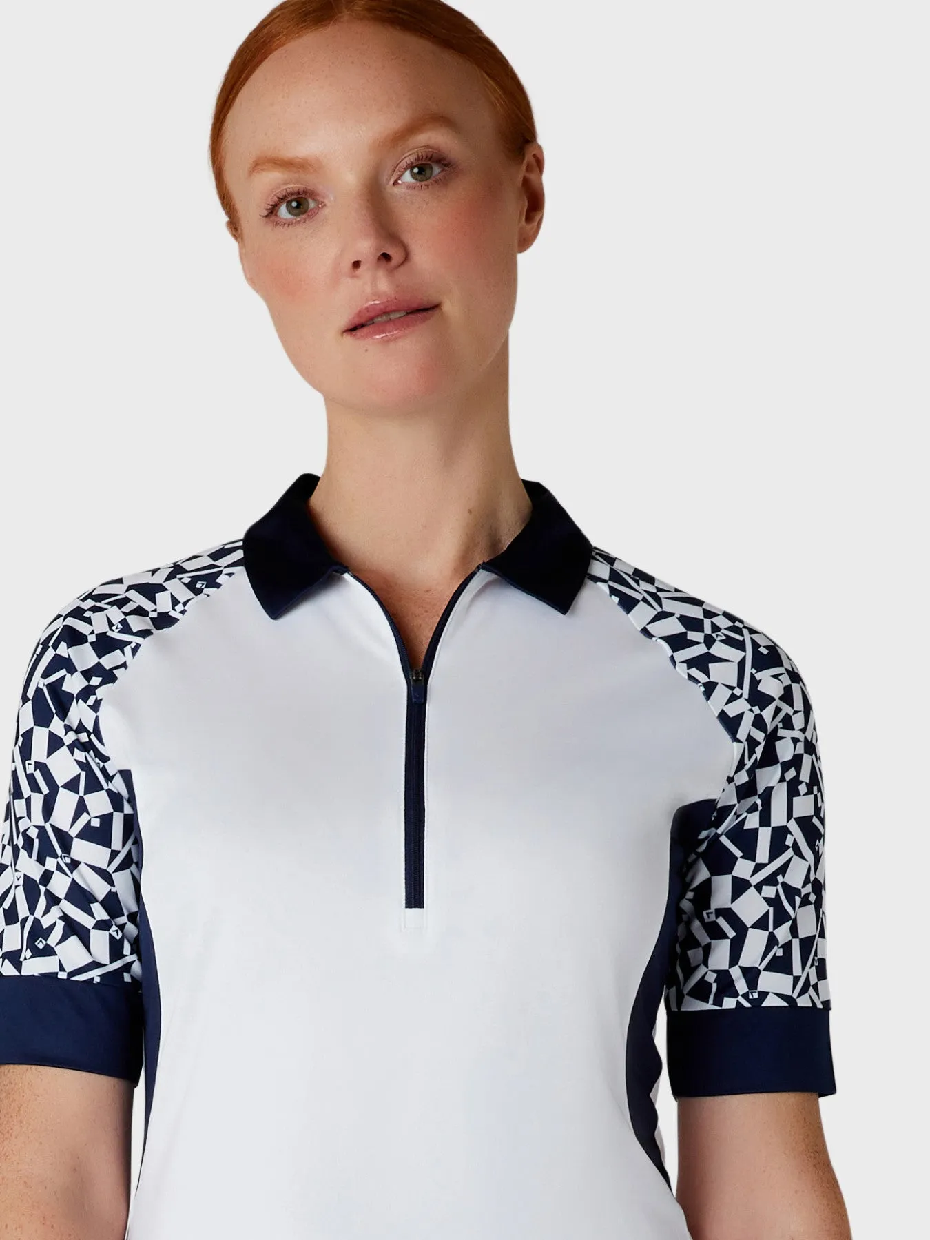 Women's Two-Tone Geometric 1/4 Zip Golf Polo In Brilliant White